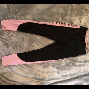 VS Pink leggings